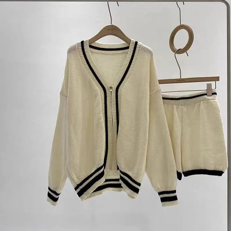 Fashion age-reducing loose v-neck color matching zipper knitted cardigan sweater women + high waist casual shorts two-piece suit