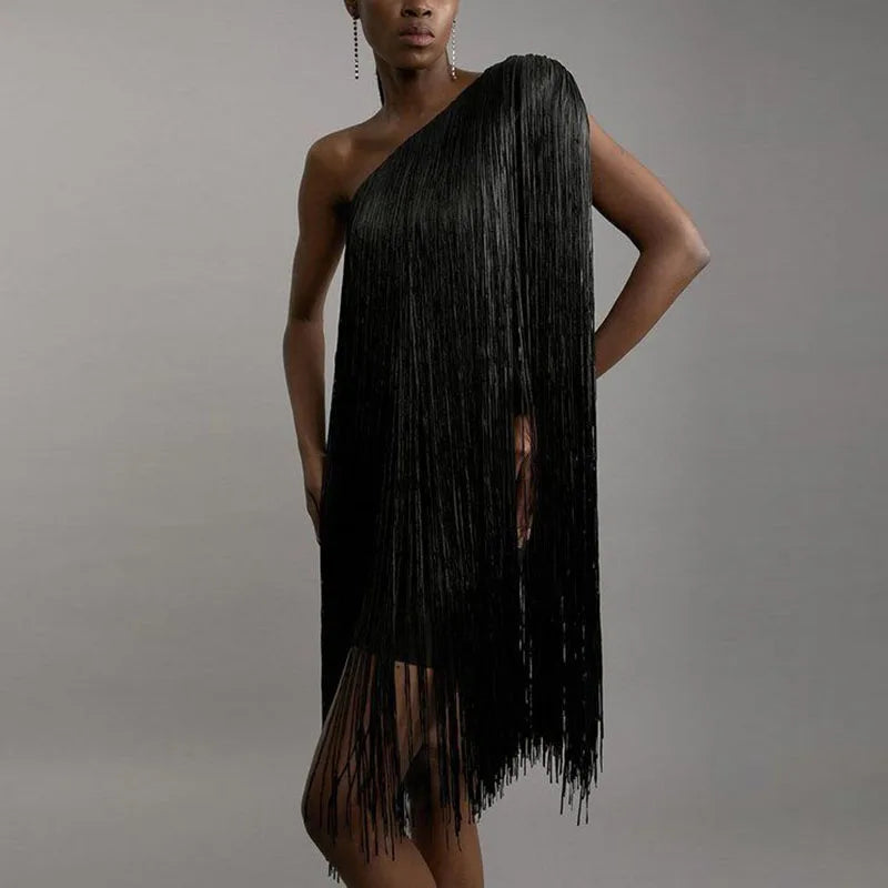 Woman One Shoulder Fringe Tassel Mini Dress Chic Sleeveless Hollow Short Dress Summer Sexy Diagonal Collar Gowns Evening Dresses