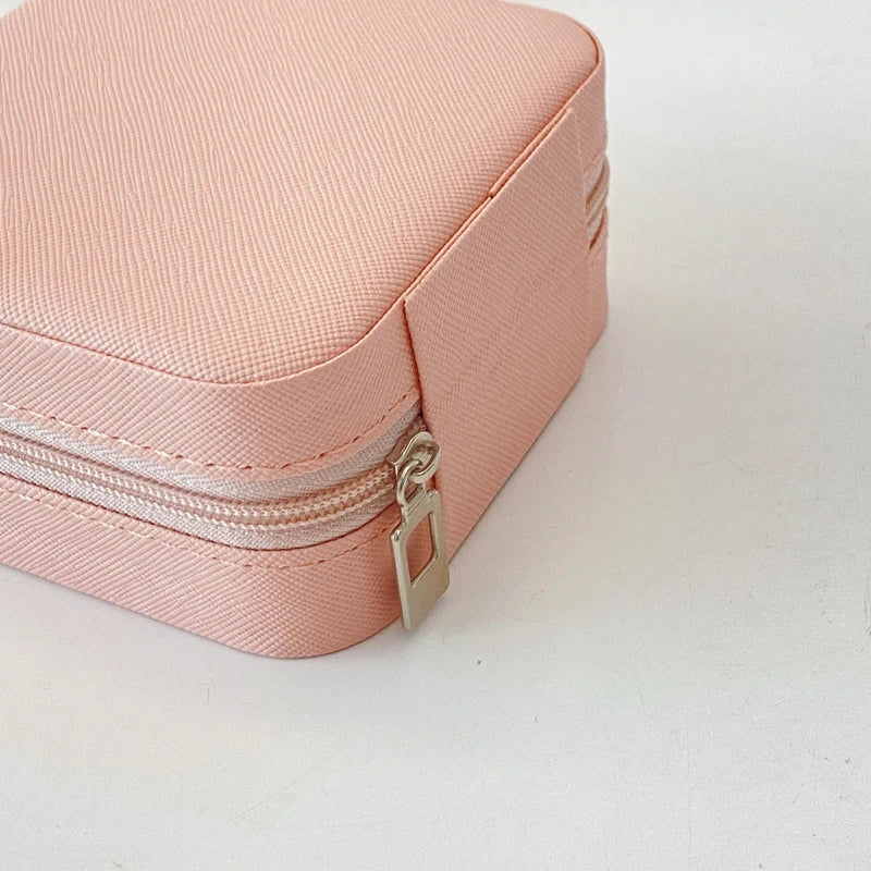 Portable Mini Jewelry Storage Box Travel Organizer Jewelry Case Leather Storage Earrings Necklace Ring Jewelry Organizer Display