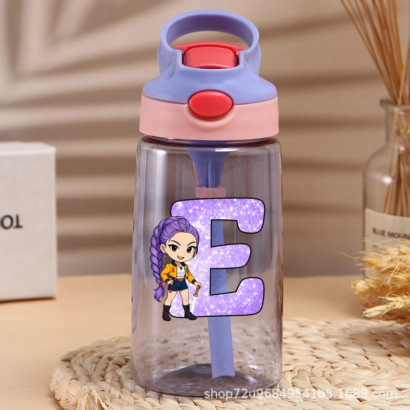 Move K-Pop Demon Hunters Plastic Water Bottle with Straw Letter A-Z Fashion Portable Portable Kettle Girls Cartoon Birthday Gift