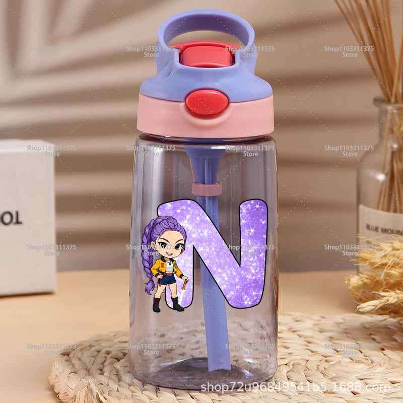 Move K-Pop Demon Hunters Plastic Water Bottle with Straw Letter A-Z Fashion Portable Portable Kettle Girls Cartoon Birthday Gift