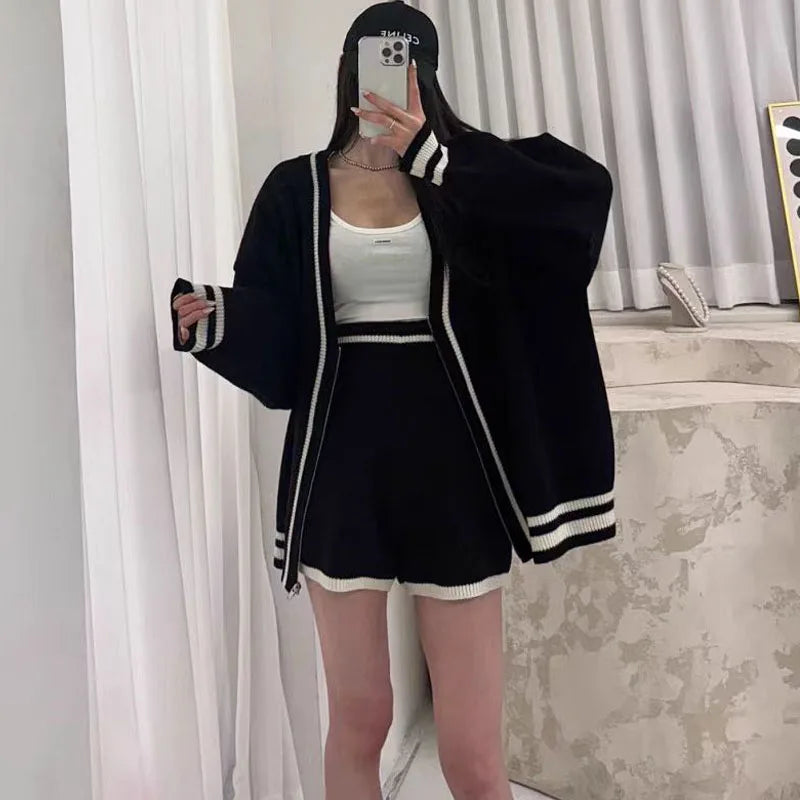 Fashion age-reducing loose v-neck color matching zipper knitted cardigan sweater women + high waist casual shorts two-piece suit
